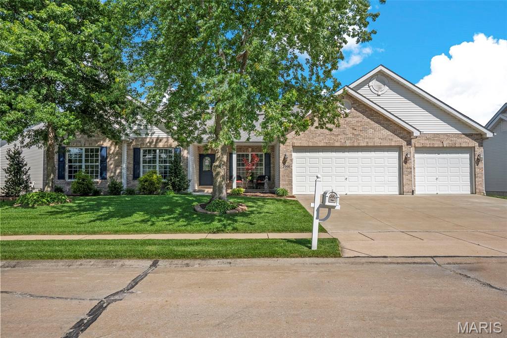 Photo of 2008 Blossom Bay Court St Peters MO 63376