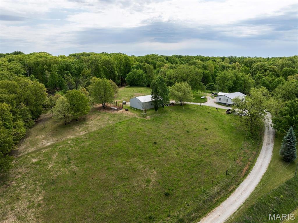 Photo of 12746 Thornberry Road New London MO 63459