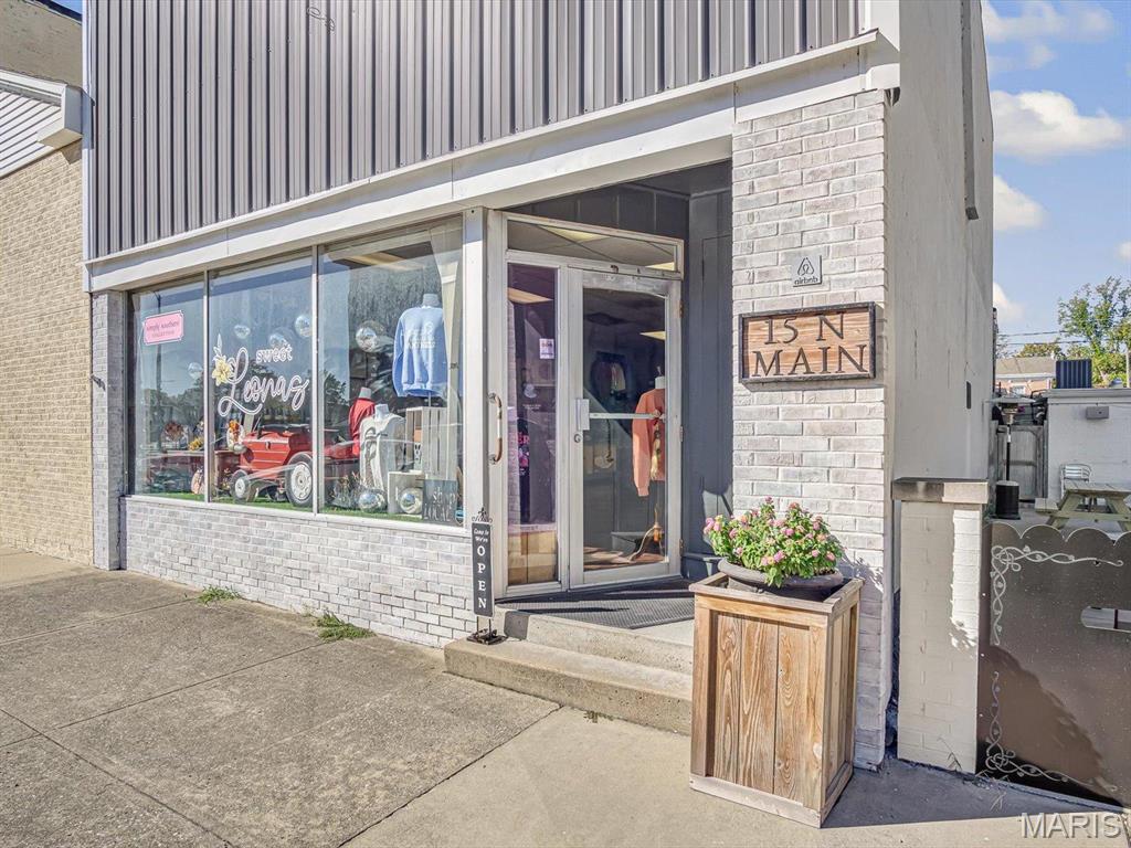 Photo of 15 N Main Street Pinckneyville IL 62274