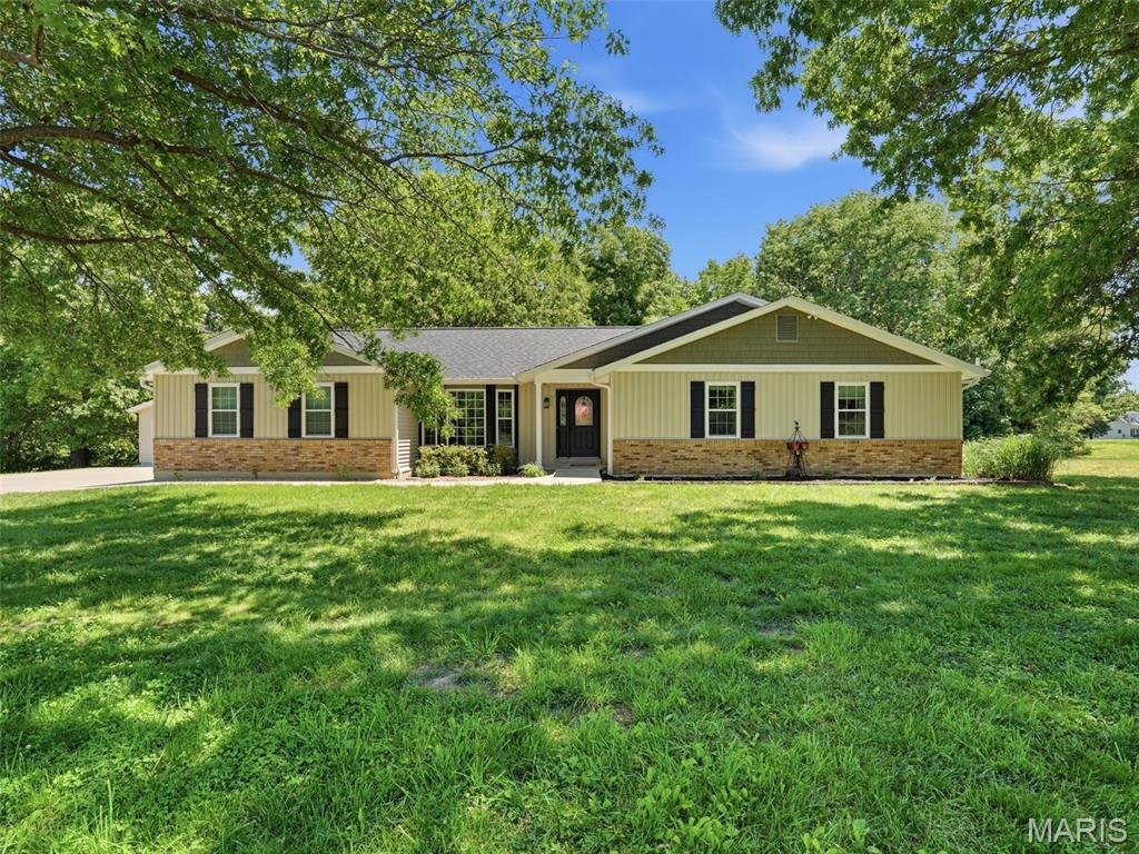 Photo of 60 Wilderness Lane Defiance MO 63341