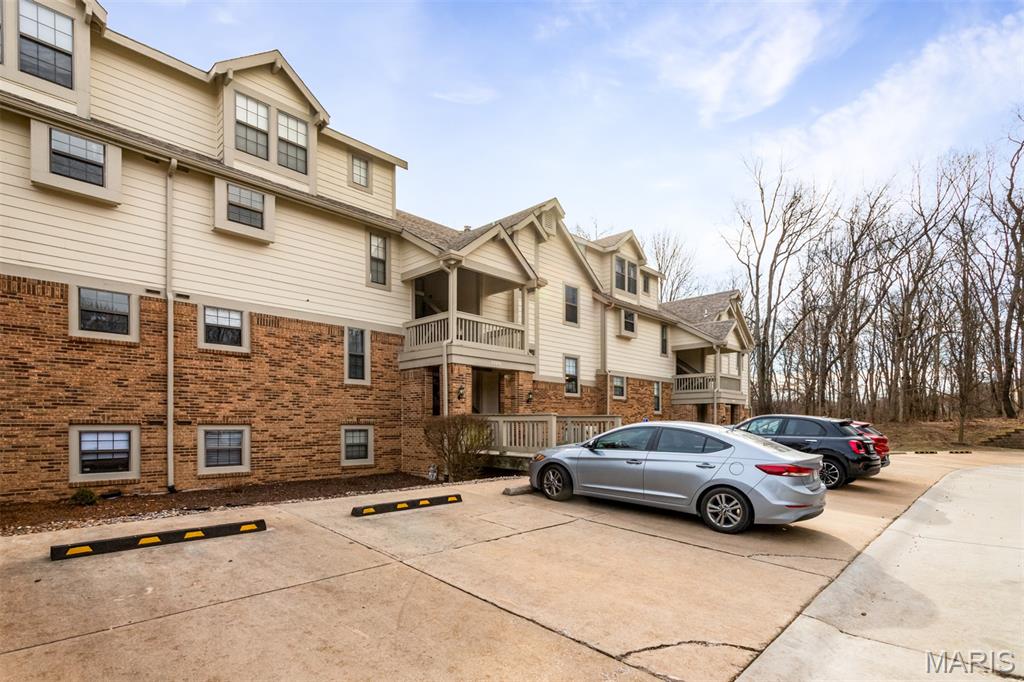 Photo of 12975 Bryce Canyon Drive #F Maryland Heights MO 63043