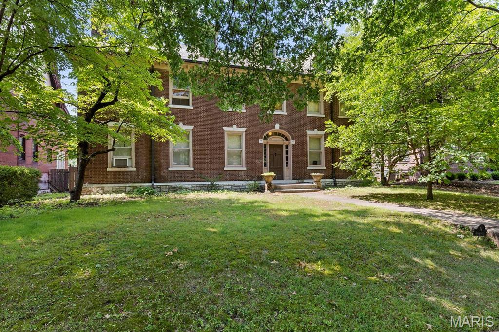 Photo of 34 Waterman Place St Louis MO 63112