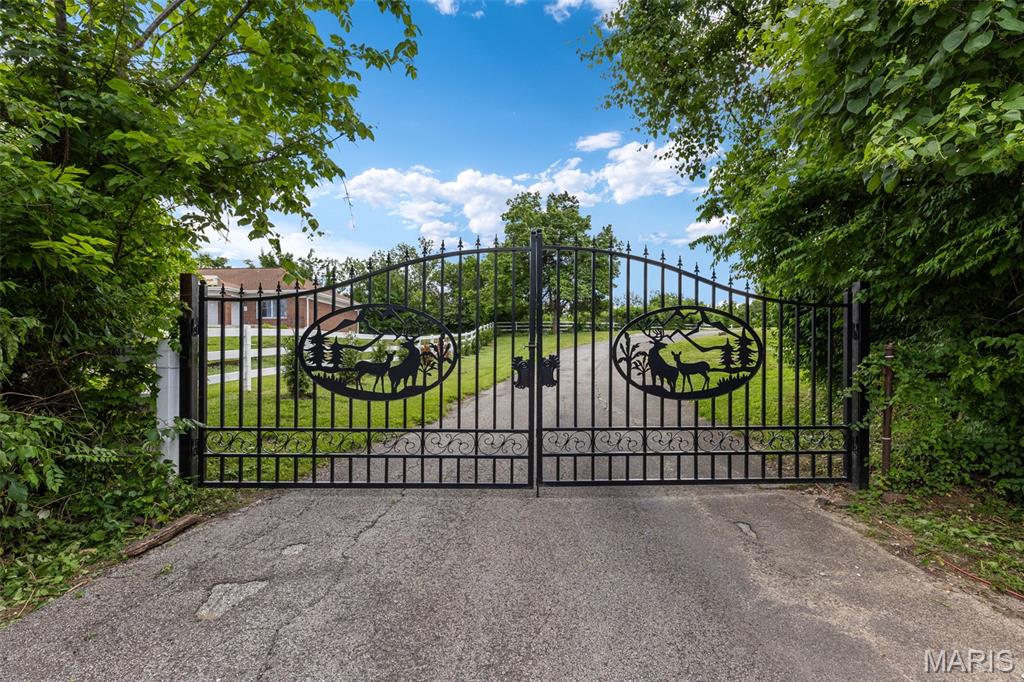 Photo of 5444 Lemay Ferry Road St Louis MO 63129