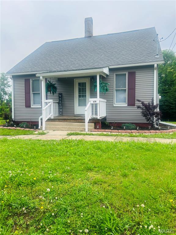 Photo of 638 S 5th Street Vandalia IL 62471