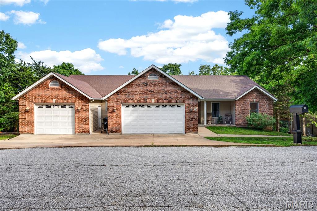 Photo of 24 Rhett Butler Drive Hillsboro MO 63050