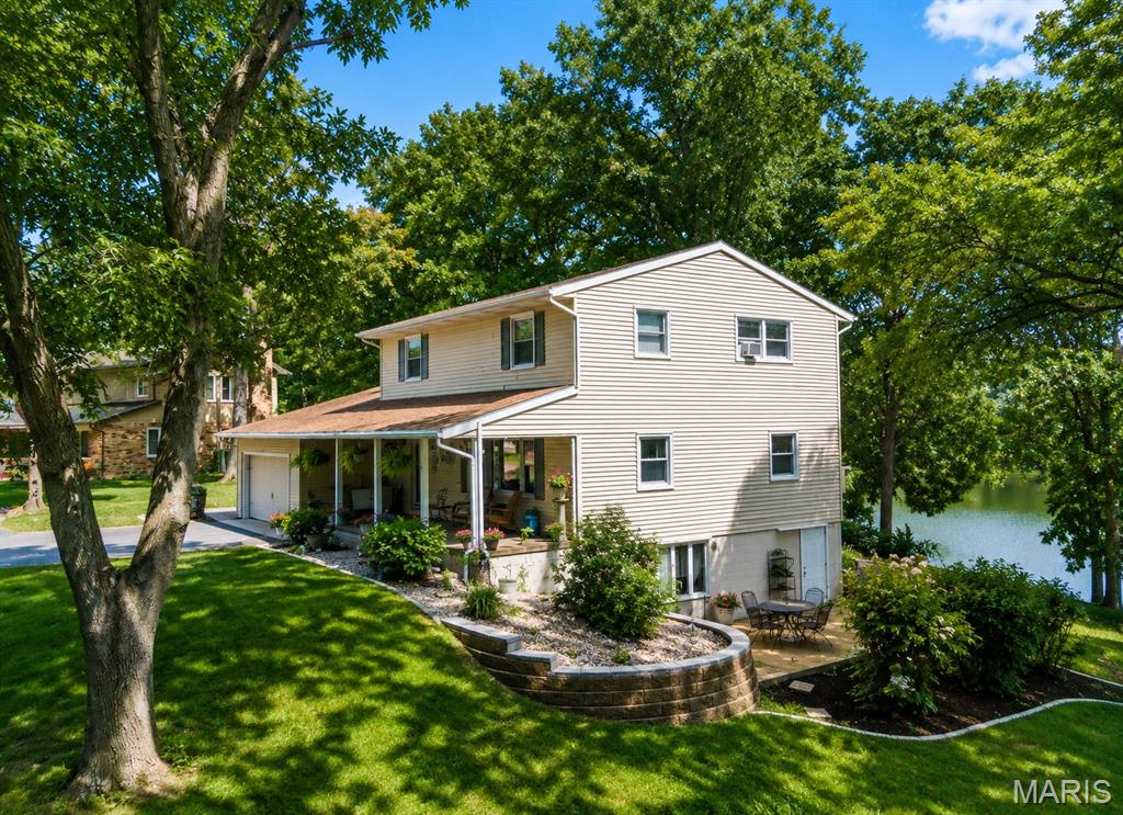 Photo of 12 Del Mar Court Taylorville IL 62568