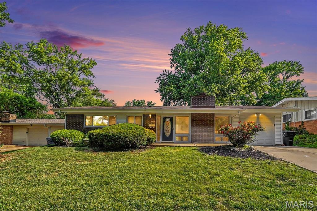 Photo of 2425 Brook Drive Florissant MO 63033