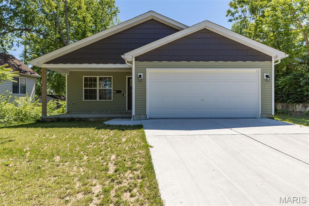 Photo of 114 S 4th Street Festus MO 63028
