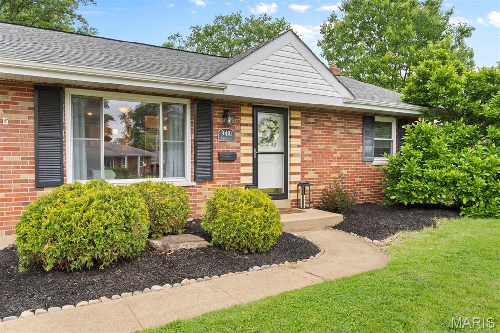 Photo of 9401 Sophine Lane St Louis MO 63123