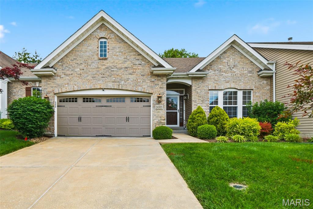 Photo of 14305 Gatwick Court Chesterfield MO 63017