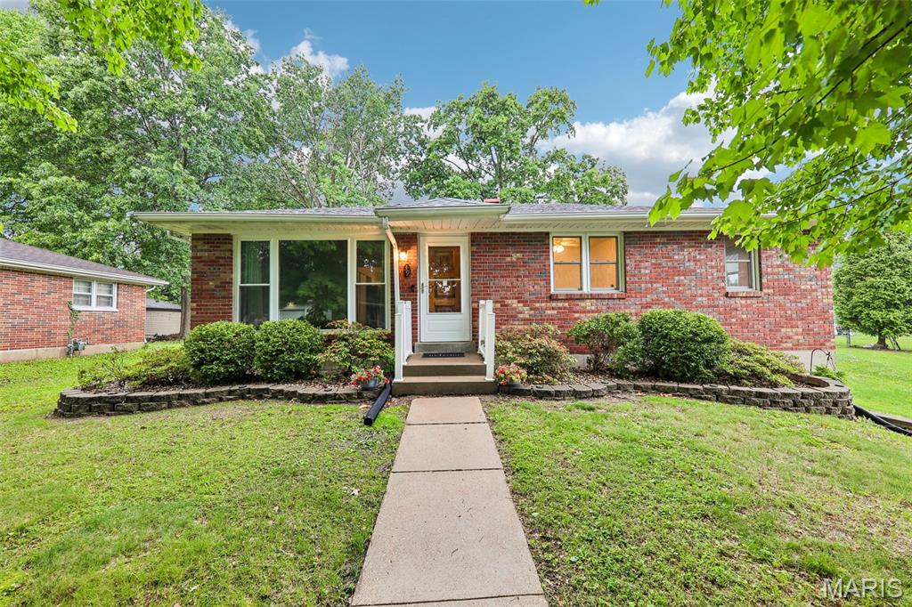 Photo of 39 Mark Drive Fairview Heights IL 62208
