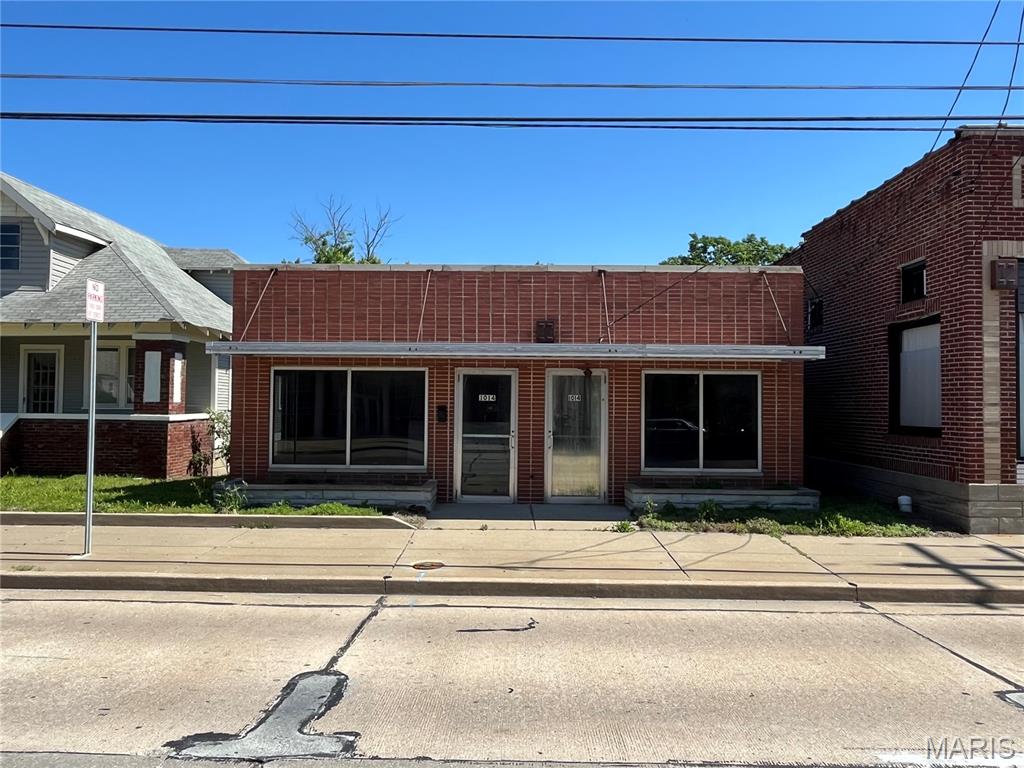 Photo of 1014 1st Capitol Drive St Charles MO 63301