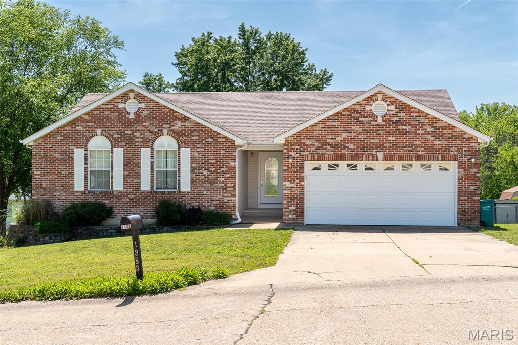 Photo of 1383 Oakridge Estates Drive St Clair MO 63077