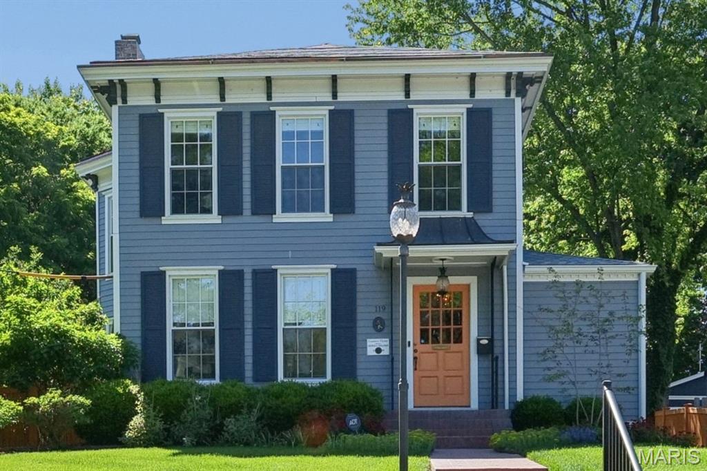 Photo of 119 S Gore Avenue St Louis MO 63119