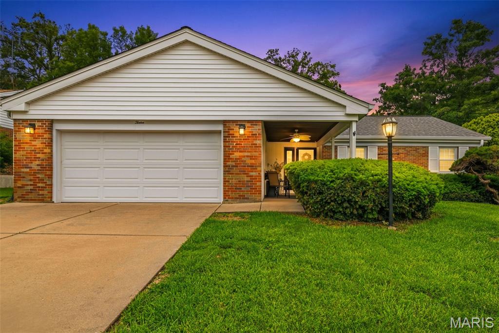 Photo of 12 Graeler Drive St Louis MO 63146