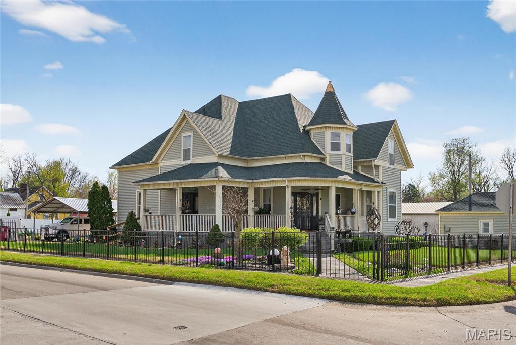 Photo of 303 Dorothy Street Sikeston MO 63801