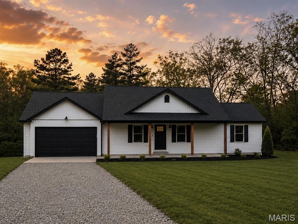 Photo of 302 Chestnut View Rd Farmington MO 63640