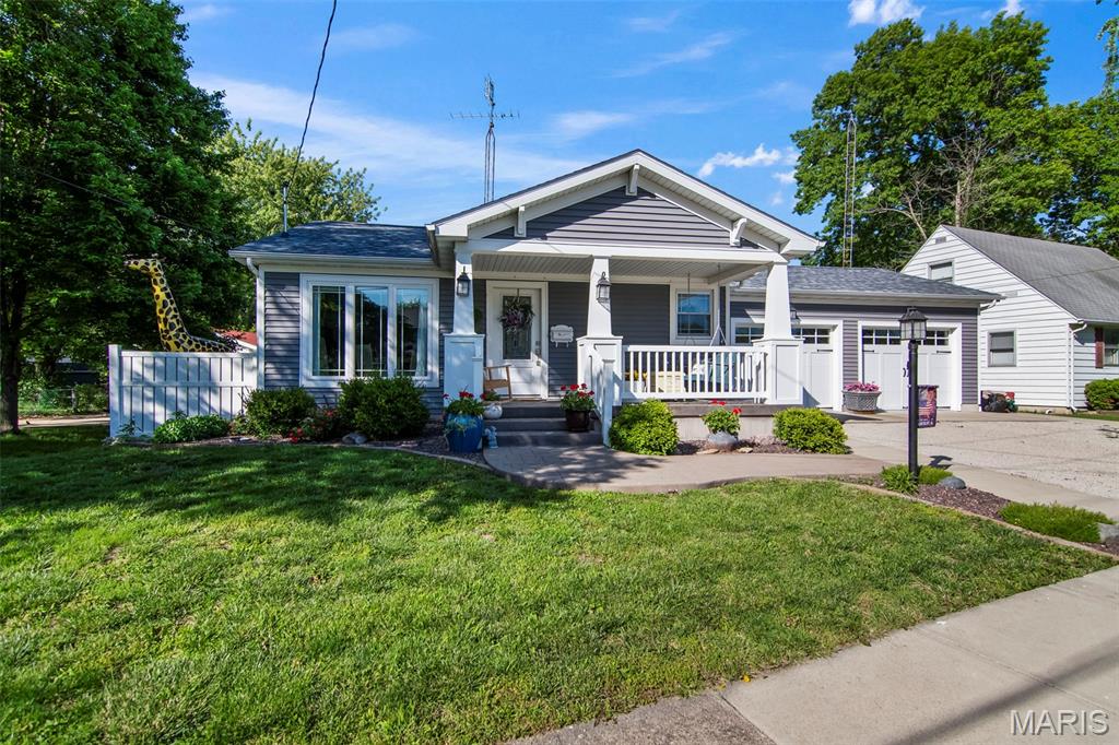 Photo of 451 S Spruce Street Nokomis IL 62075