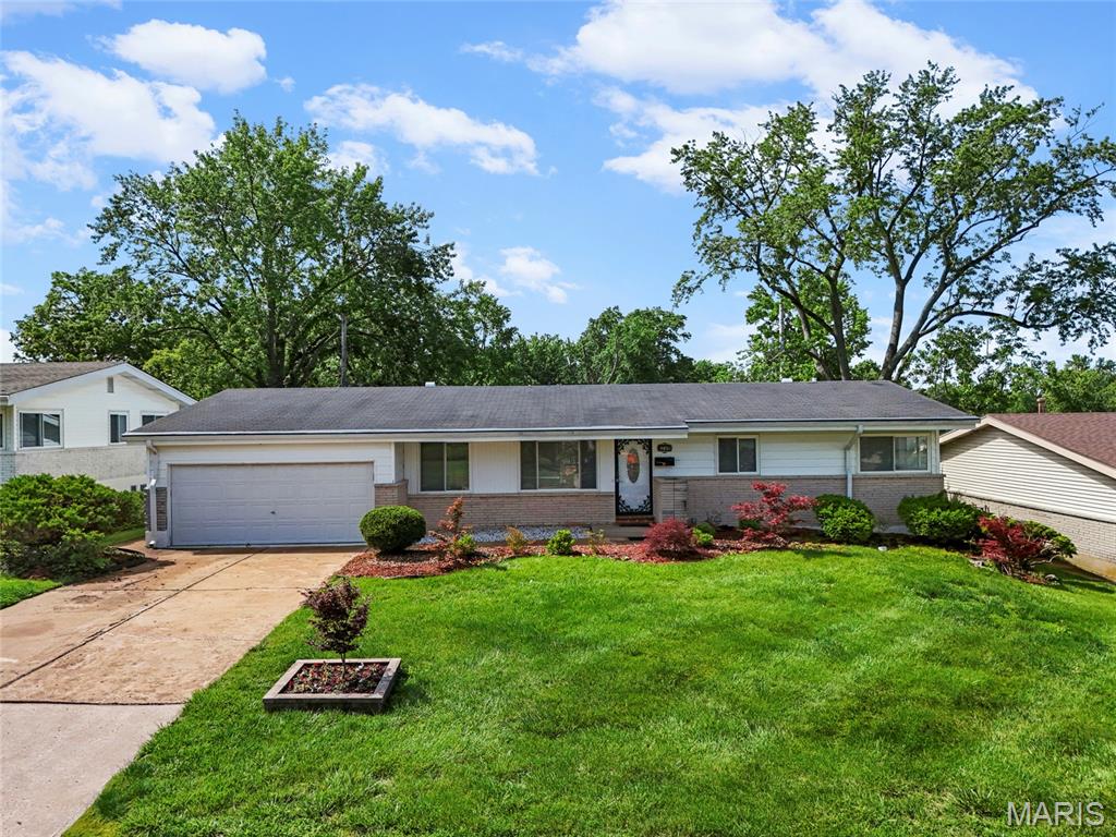 Photo of 2280 Luxmore Drive Unincorporated MO 63136