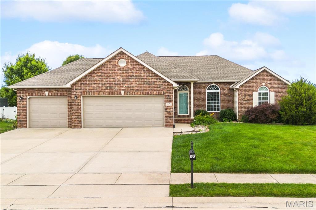 Photo of 320 Aberdeen Glen Carbon IL 62034