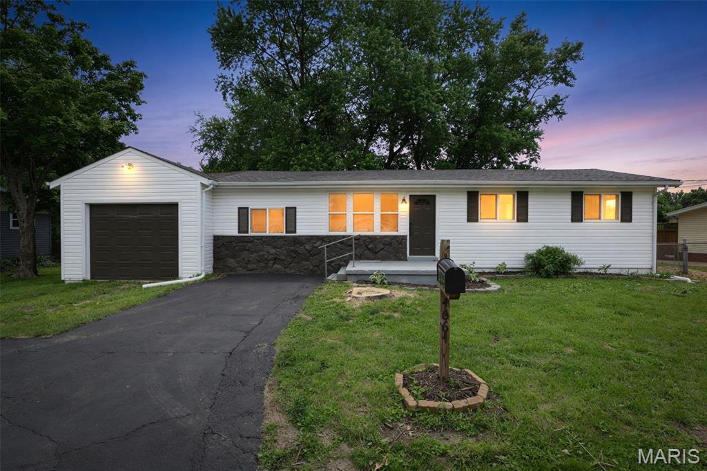 Photo of 4664 Pogue Drive House Springs MO 63051