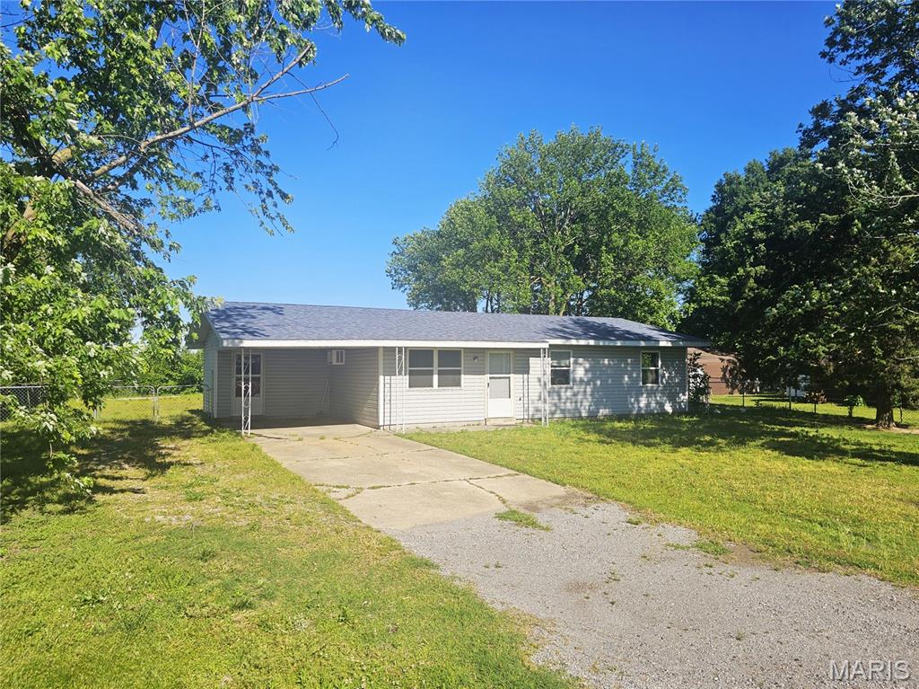 Photo of 39335 W Sue Drive Malden MO 63863