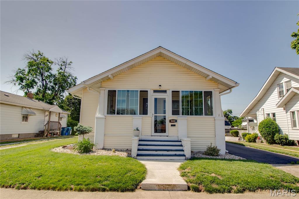 Photo of 840 E Ferguson Avenue Wood River IL 62095