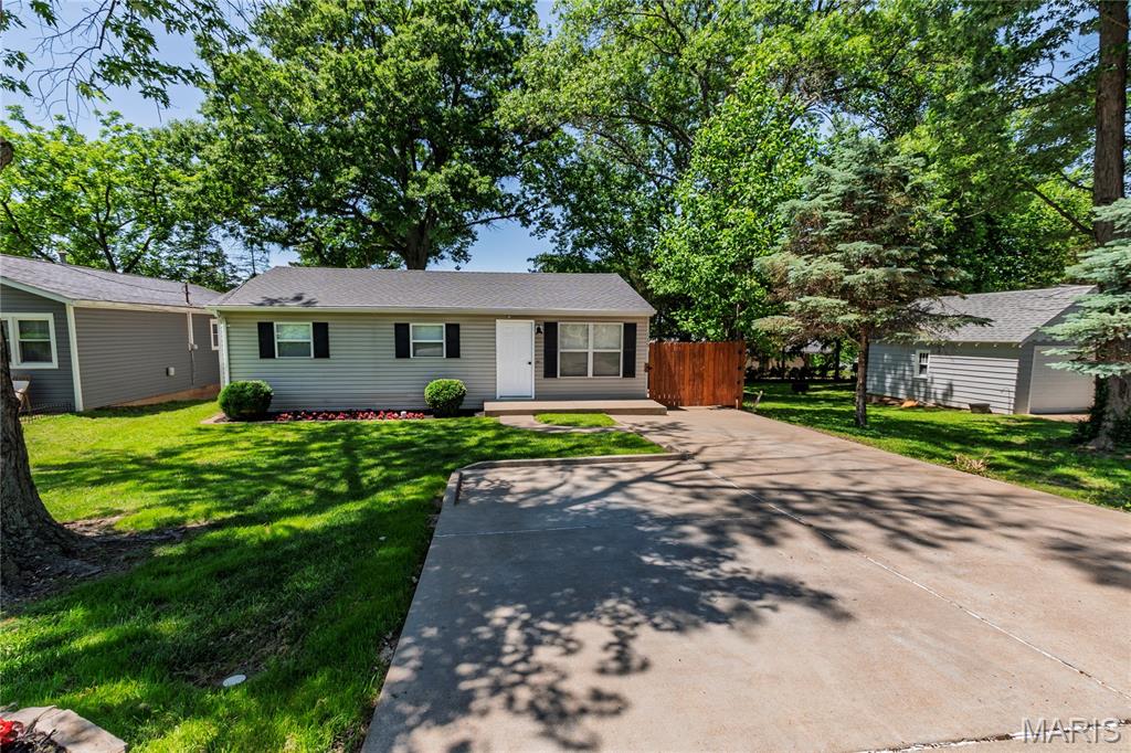 Photo of 135 Holdinghausen Drive Crystal City MO 63019