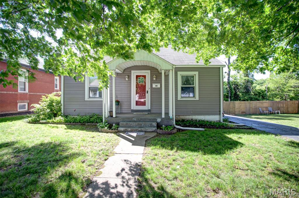 Photo of 119 Kenwood Lane Collinsville IL 62234