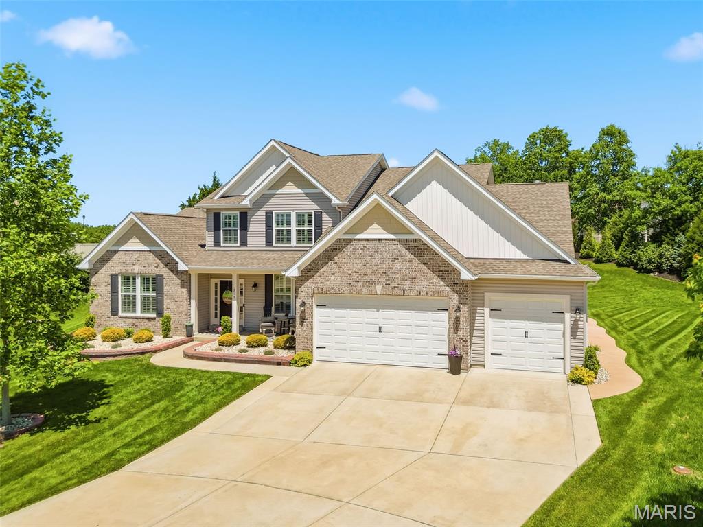 Photo of 213 Mason Glen Drive Lake St Louis MO 63367