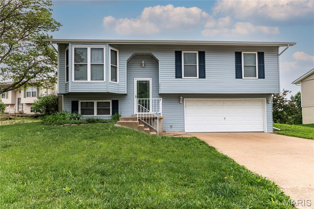 Photo of 3267 Lupine Drive Arnold MO 63010