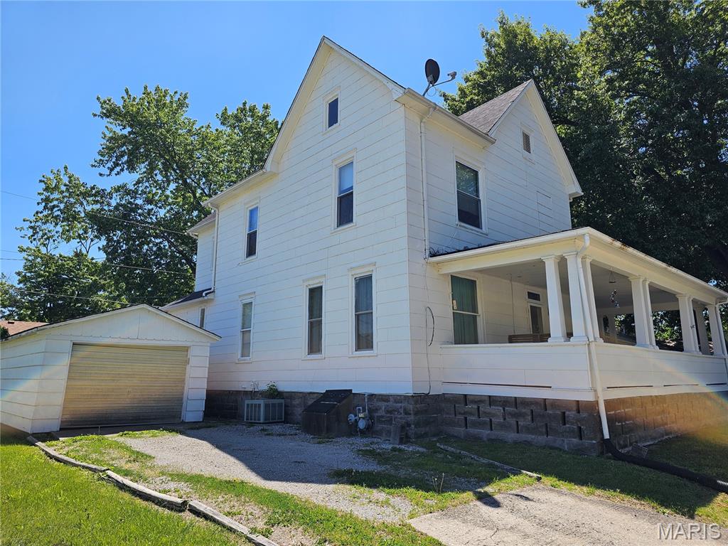 Photo of 422 N Borders Avenue Marissa IL 62257