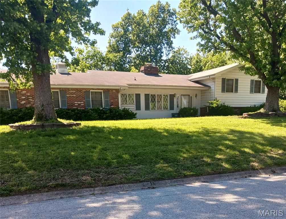 Photo of 4904 Paris Drive Godfrey IL 62035
