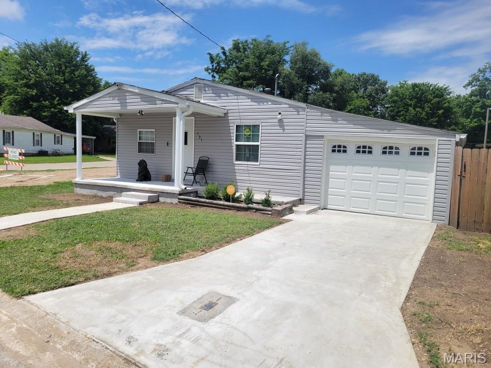 Photo of 131 Bynum Street Sikeston MO 63801