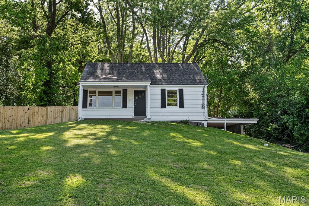 Photo of 21 S Dellwood Avenue St Louis MO 63135