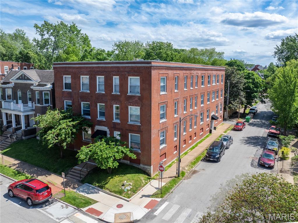 Photo of 3670 Russell Boulevard St Louis MO 63110