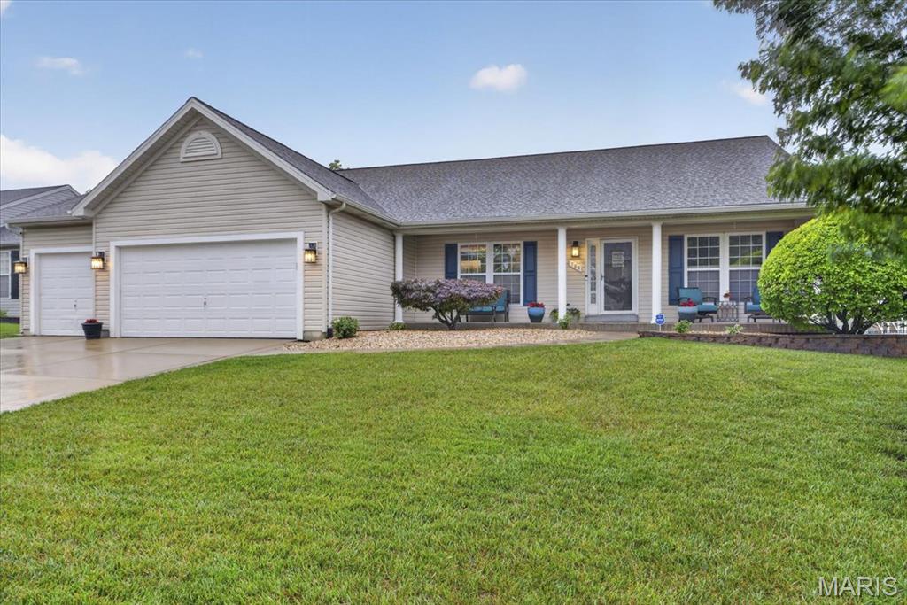 Photo of 709 Brook Manor Court Lake St Louis MO 63367