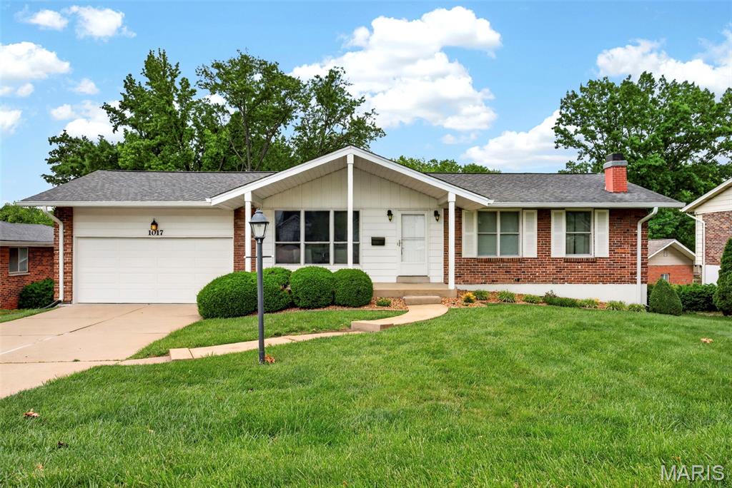 Photo of 1017 Reavis Barracks Road St Louis MO 63125