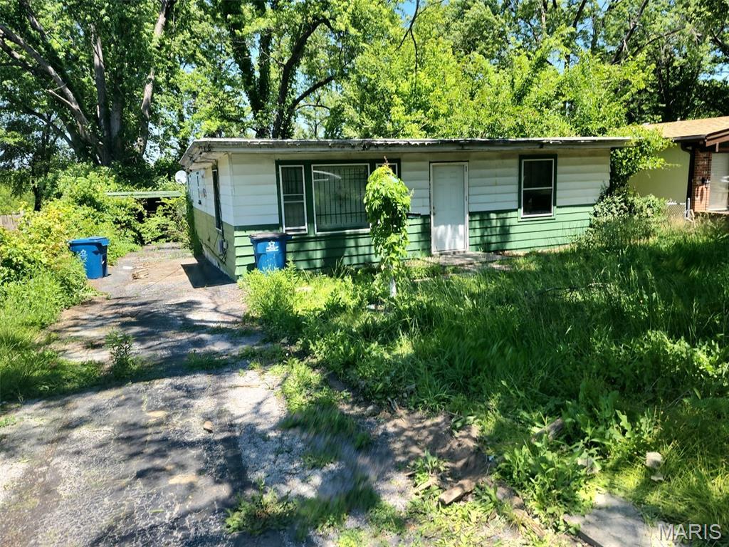 Photo of 7497 Rowles Avenue St Louis MO 63135