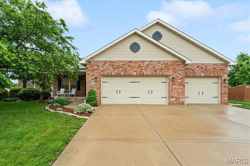 Photo of 1305 Greenbank Way O'Fallon IL 62269