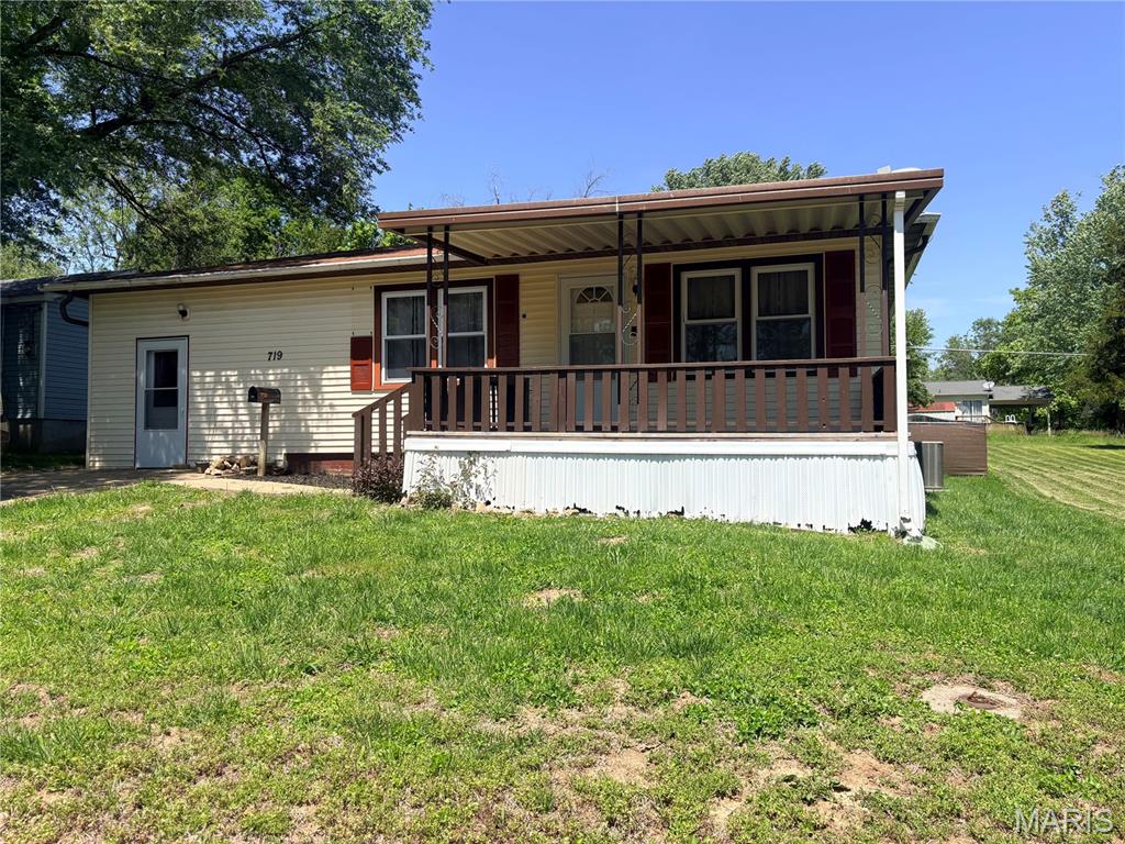 Photo of 719 Elizabeth Street Sullivan MO 63080