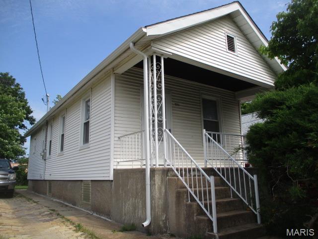 Photo of 971 Dammert Avenue Unincorporated MO 63125