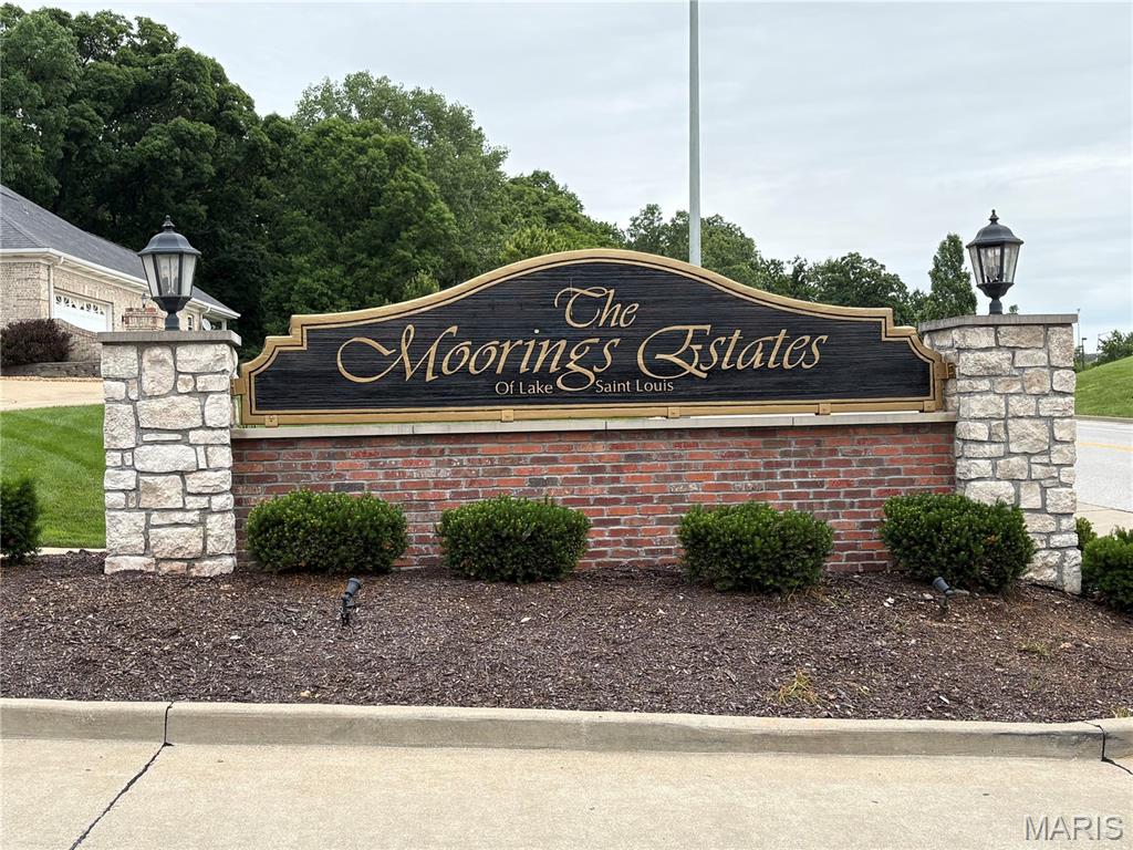 Photo of 1608 Lake Knoll Drive #1A Lake St Louis MO 63367