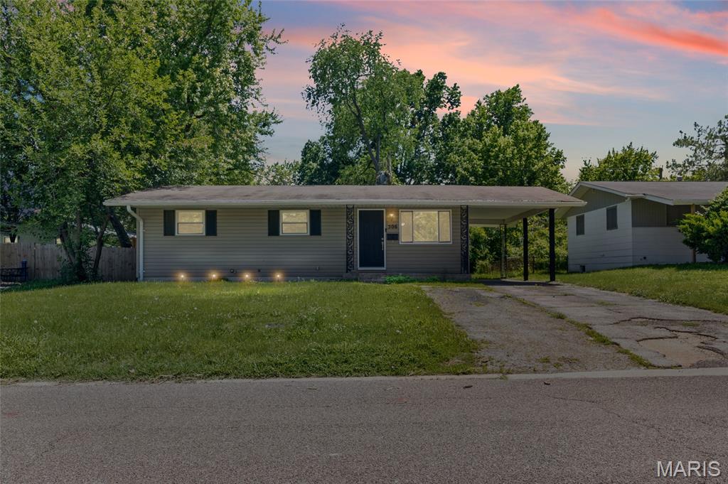Photo of 506 Dornoch Drive St Louis MO 63137