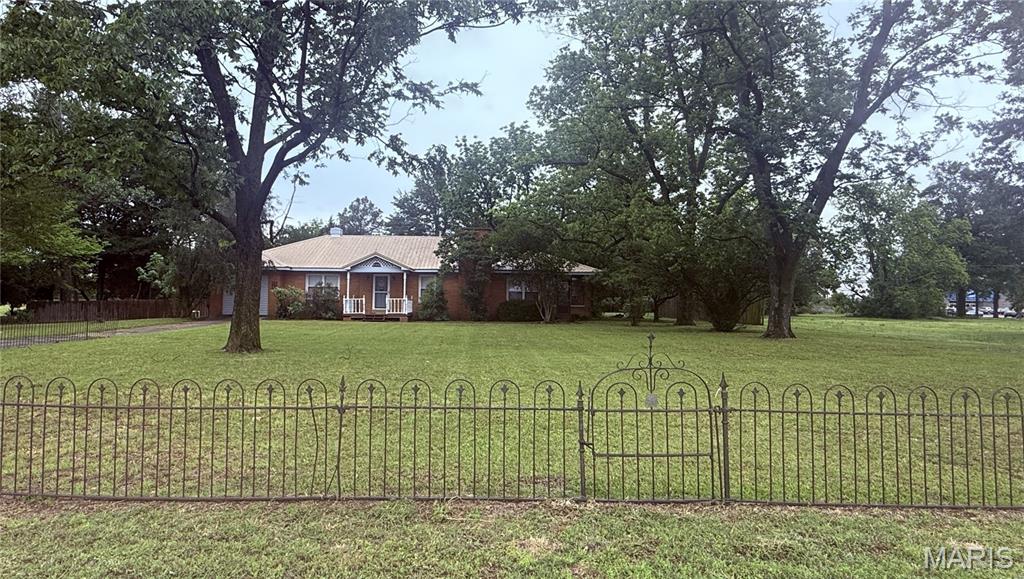 Photo of 1332 First Street Kennett MO 63857