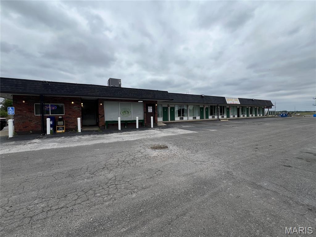 Photo of 536 Veterans Memorial Drive Livingston IL 62058
