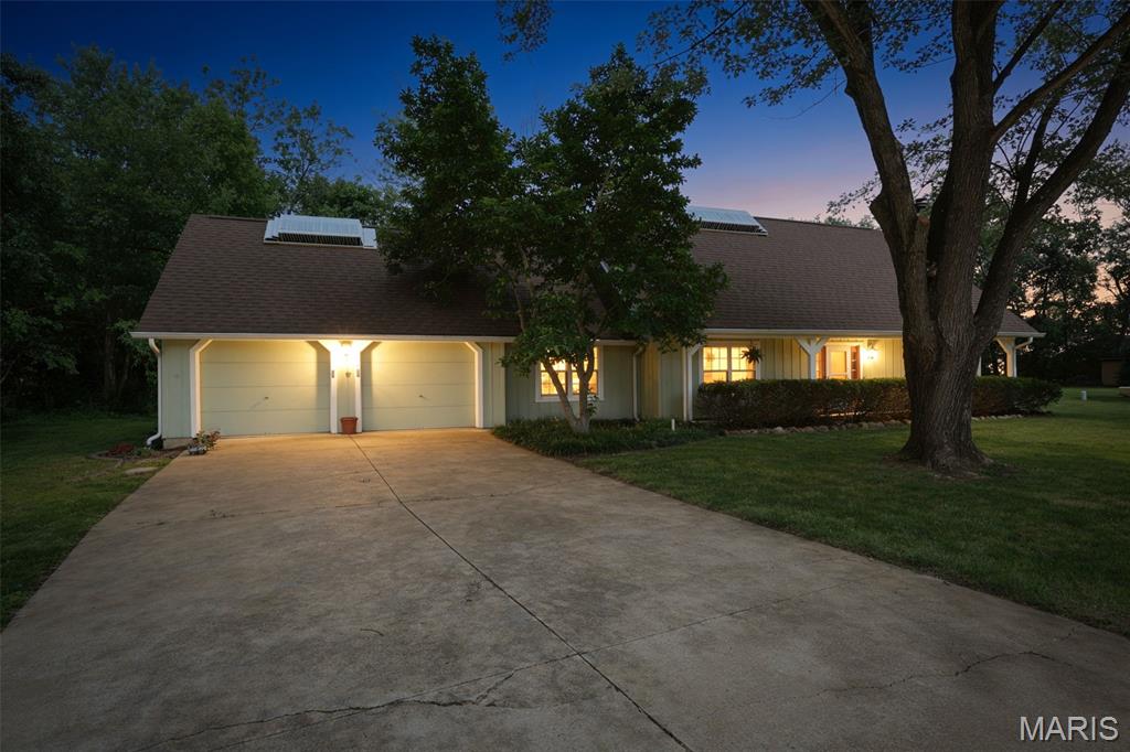 Photo of 436 Shenandoah Drive Farmington MO 63640