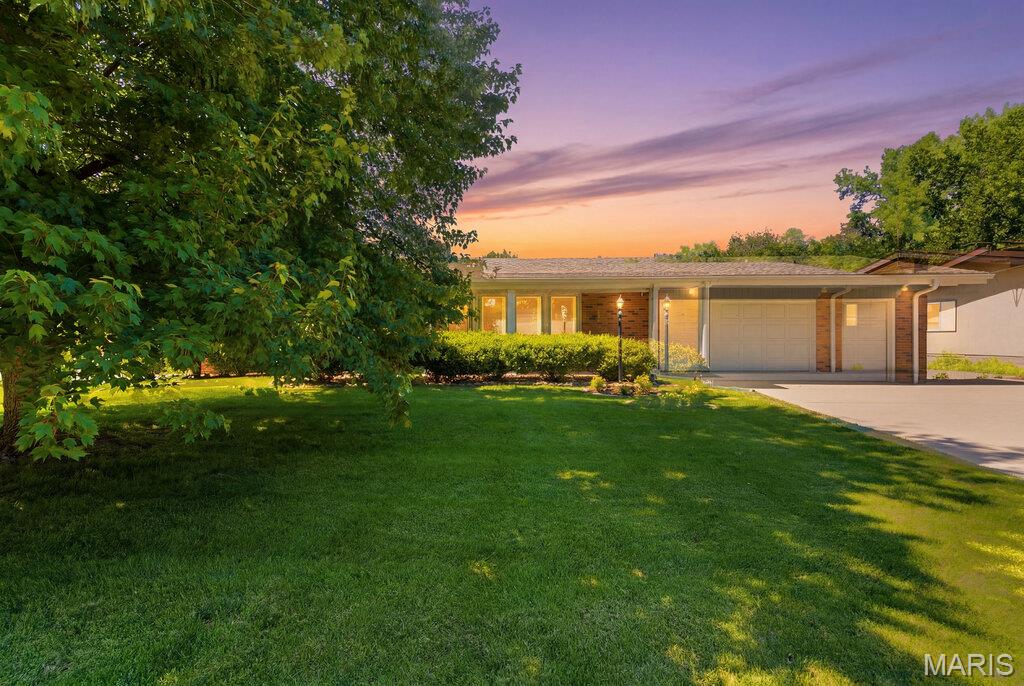 Photo of 10025 Pebble Beach Drive Overland MO 63114