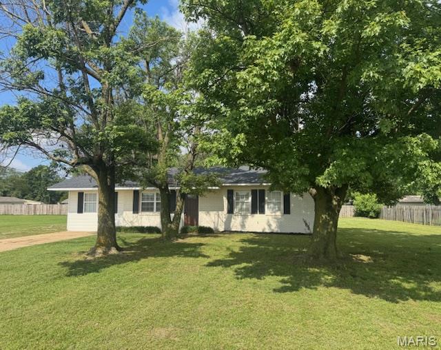 Photo of 39665 Bernard Road Malden MO 63863