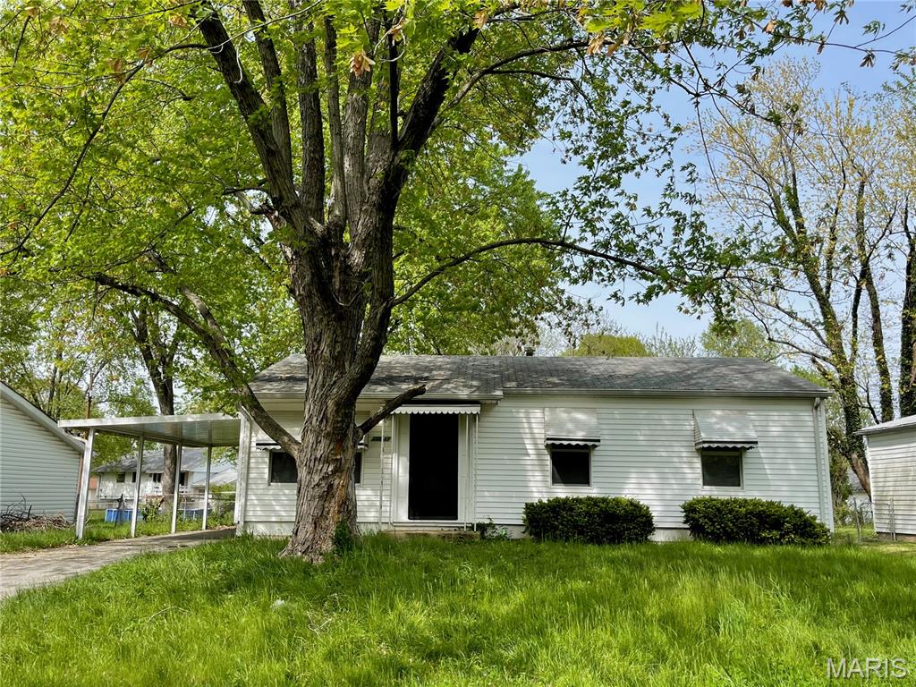 Photo of 1335 Cabrillo Drive St Louis MO 63138